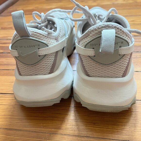 Nike TC 7900 Light Orewood Taupe - Picture 4 of 5